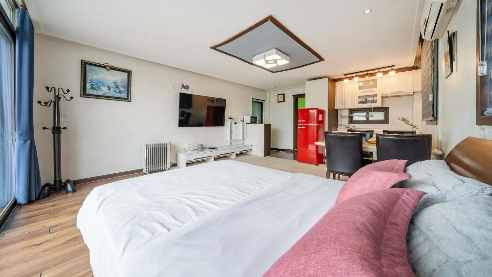 Ganghwado Happyvilly Pension Incheon